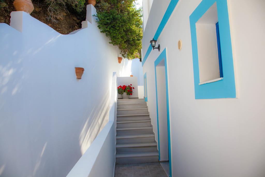 Blue Waves Studios Kyra Panagia Chambre photo